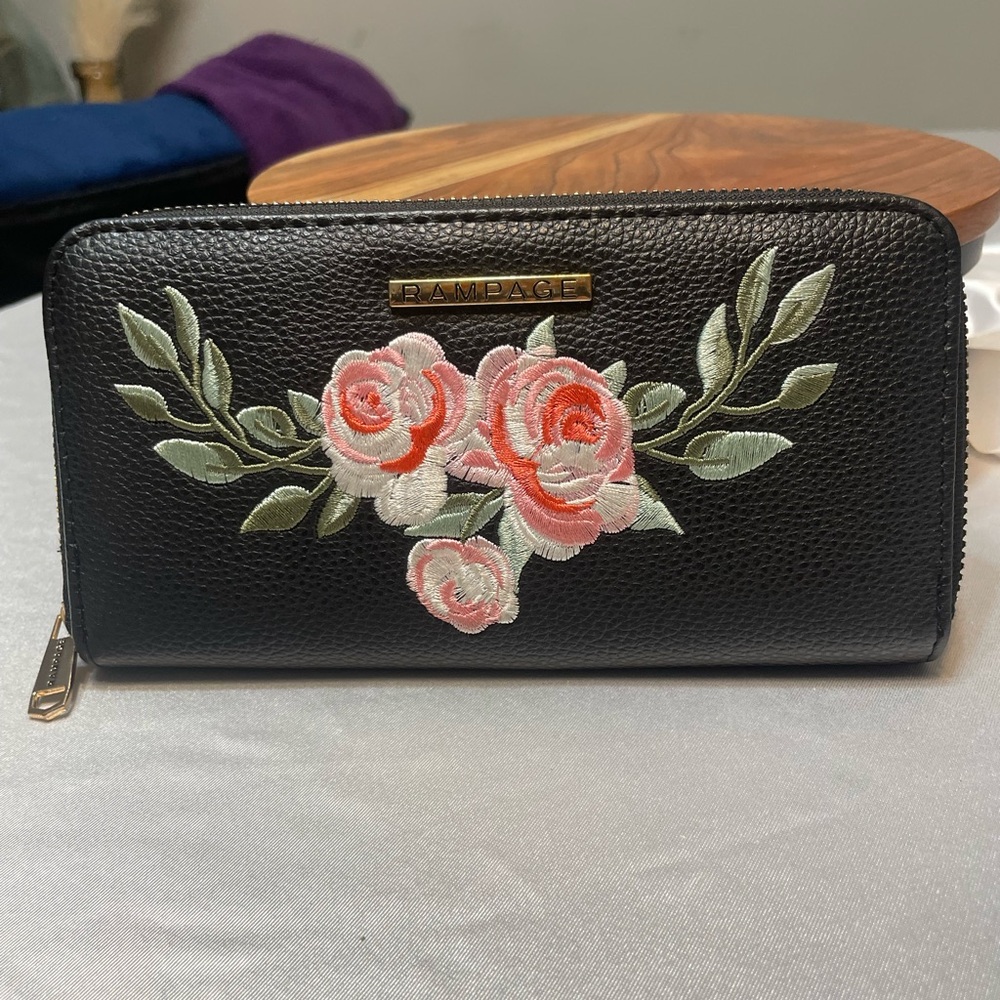 Rampage Black Floral Embroidered Women's Wallet Full Size Large Pink Flower zip